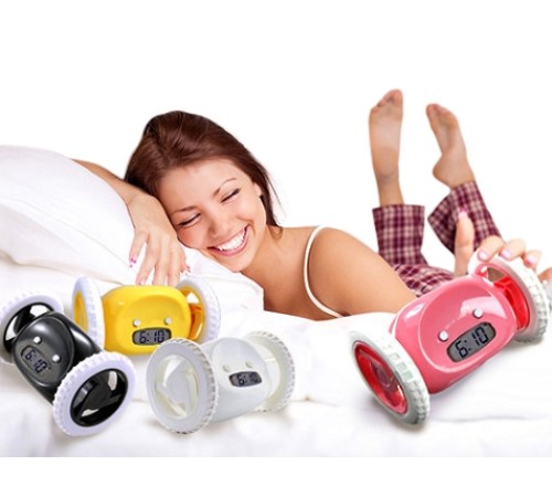 Alarm Clock Atlayıp Kaçan Alarmlı Saat